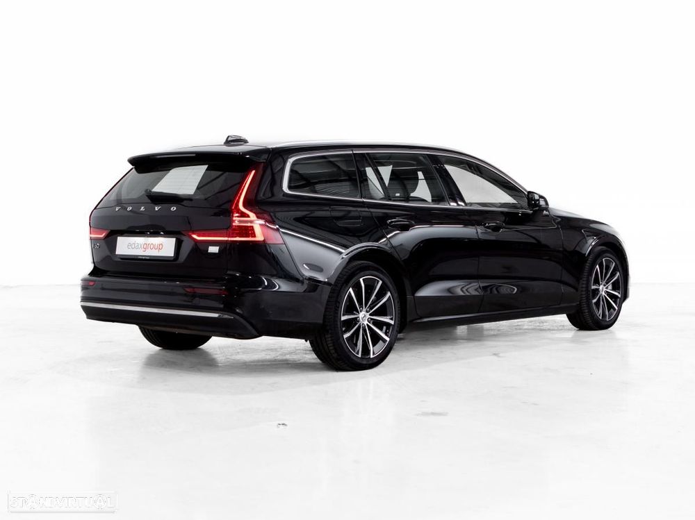 Volvo V60 2.0 T6 AWD TE Essential - 4