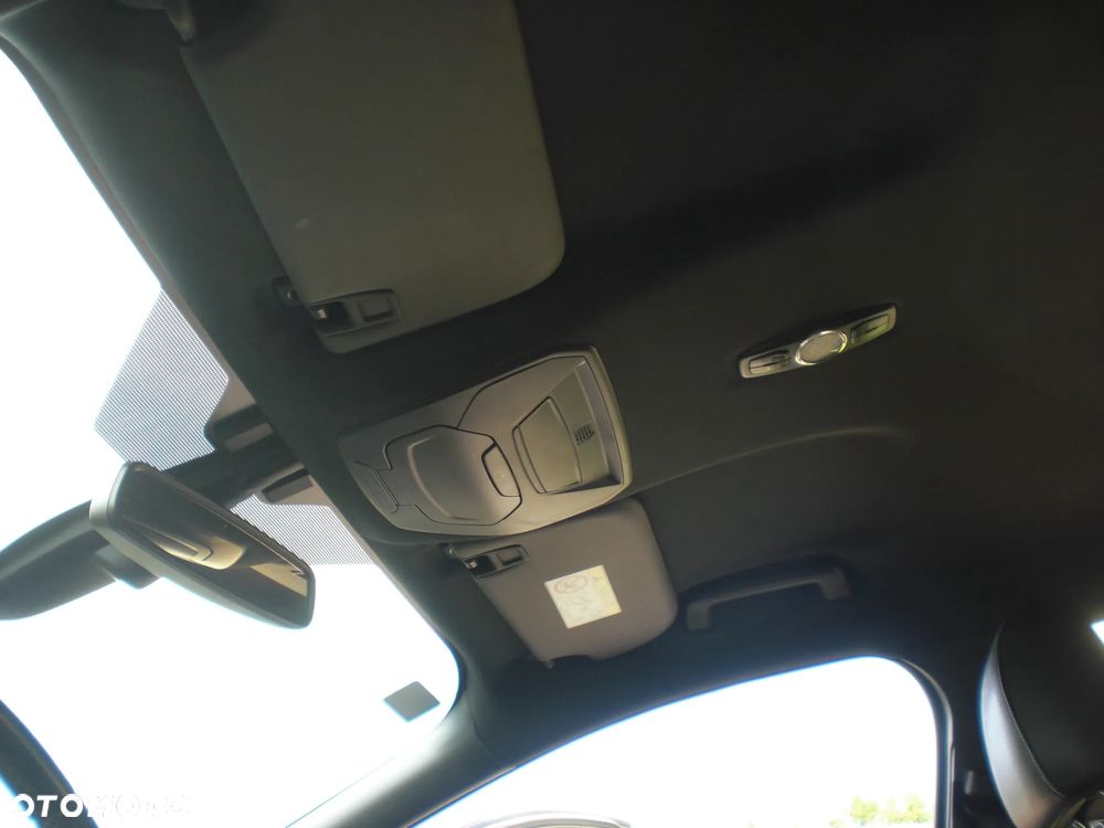 Ford Kuga - 22