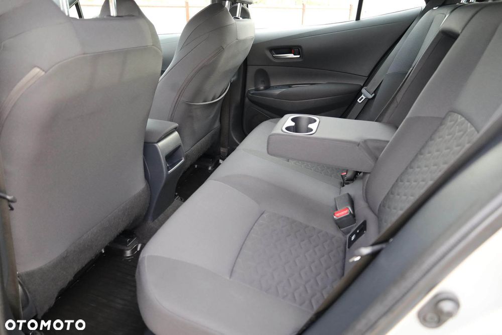 Toyota Corolla 1.8 Hybrid Comfort - 35