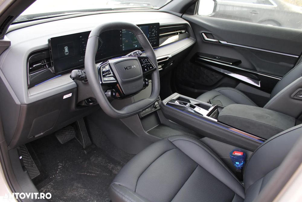 KG Mobility Actyon - 12