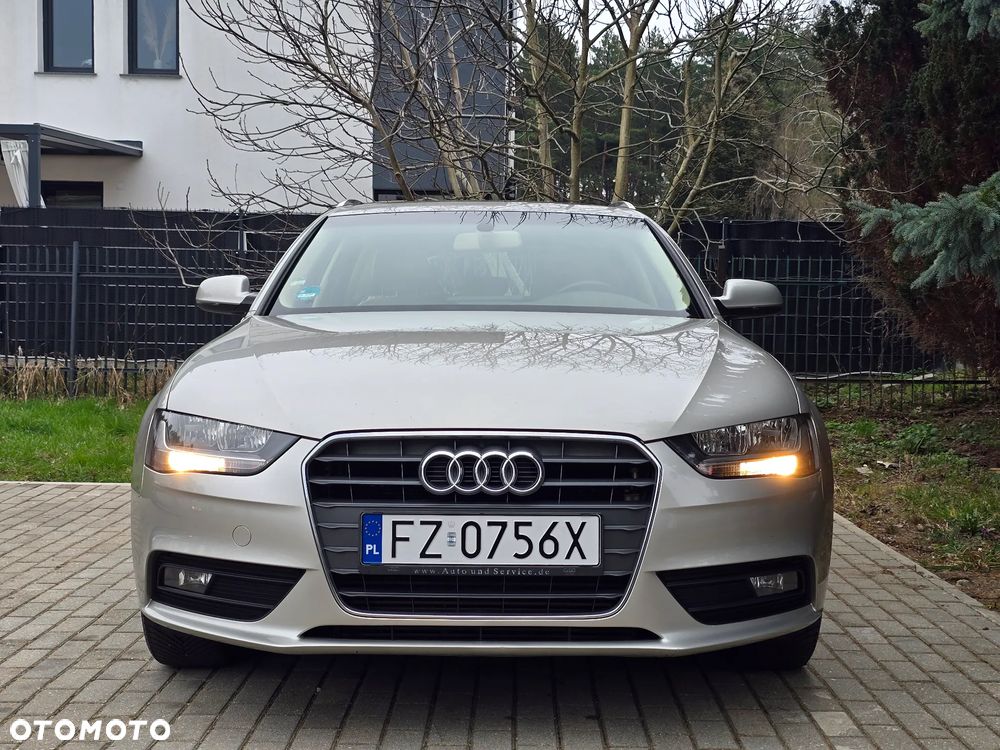 Audi A4 Avant - 16