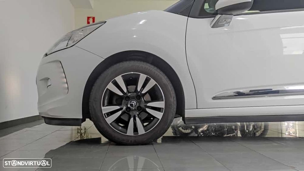 Citroën DS3 1.6 HDi Airdream So Chic - 10