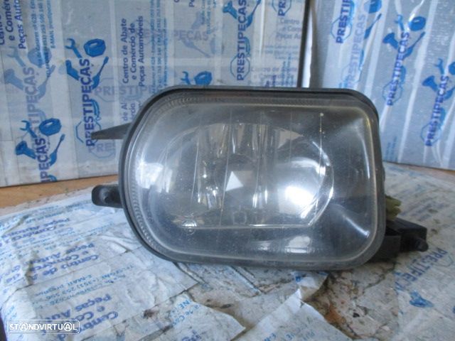 Farol Nevoeiro 16071900 MERCEDES CLASS C W203 2004 220CDI 136Cv 4P PRETO FE - 1