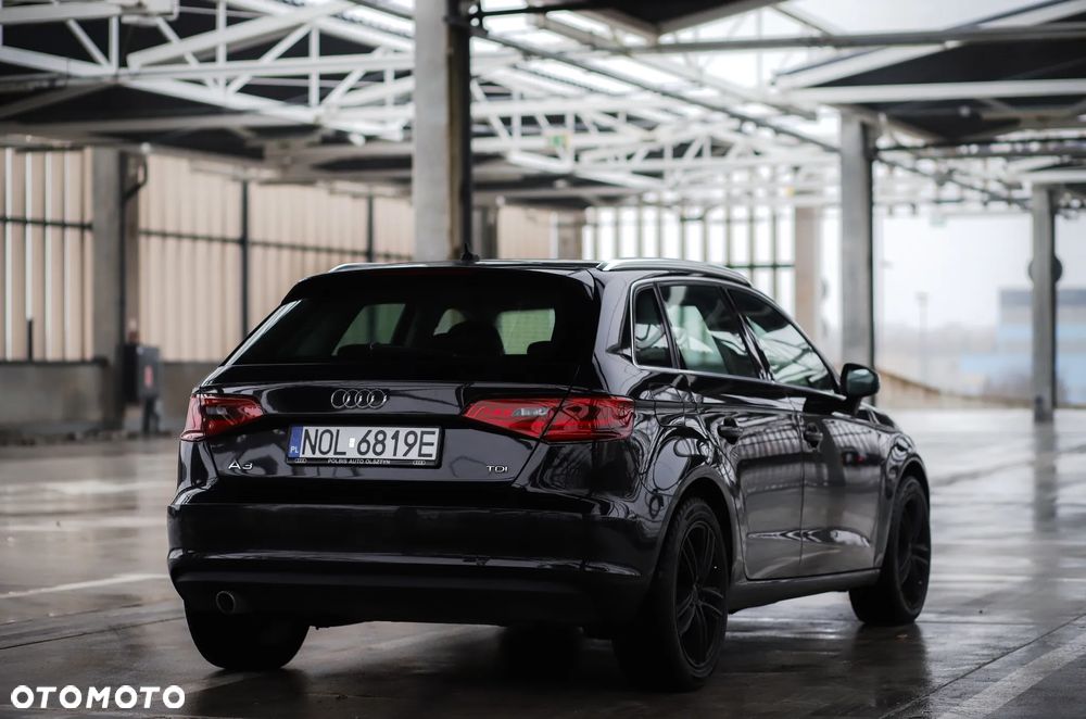 Audi A3 Sportback 1.6 TDI Ambiente - 8