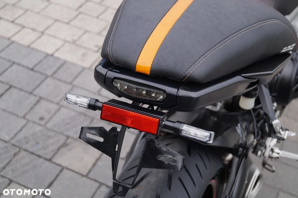 Yamaha MT - 15