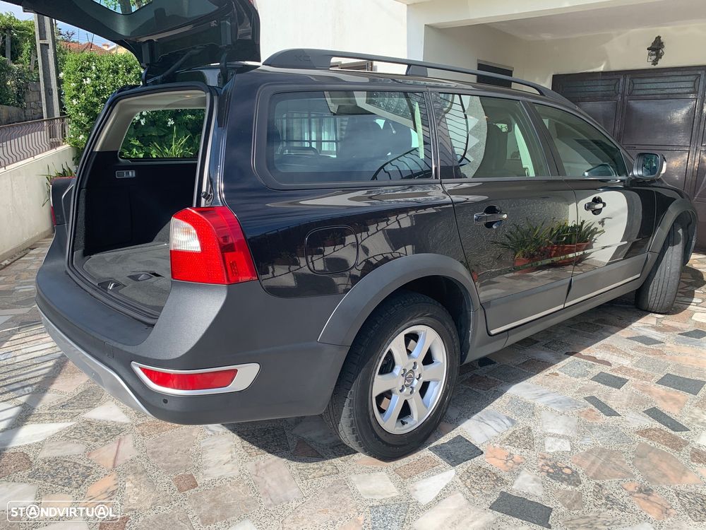 Volvo XC 70 2.4 D5 Nivel 2 Geartronic - 11