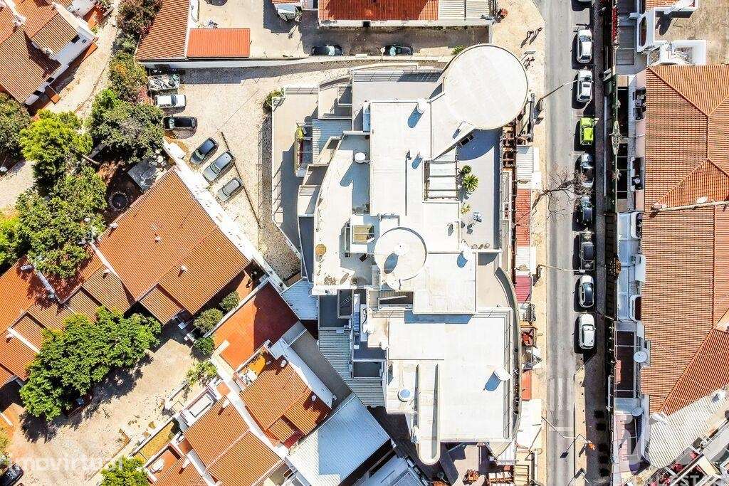Apartamento T2 em Albufeira e Olhos de Água de 139 m2 - Grande imagem: 3/29