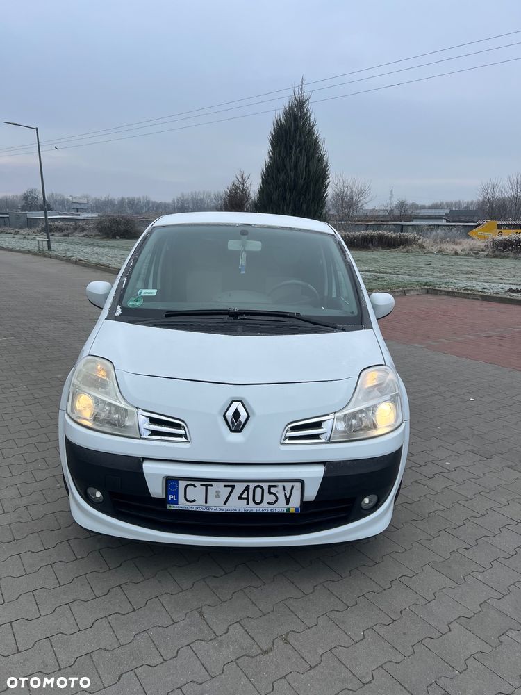 Renault Modus - 1
