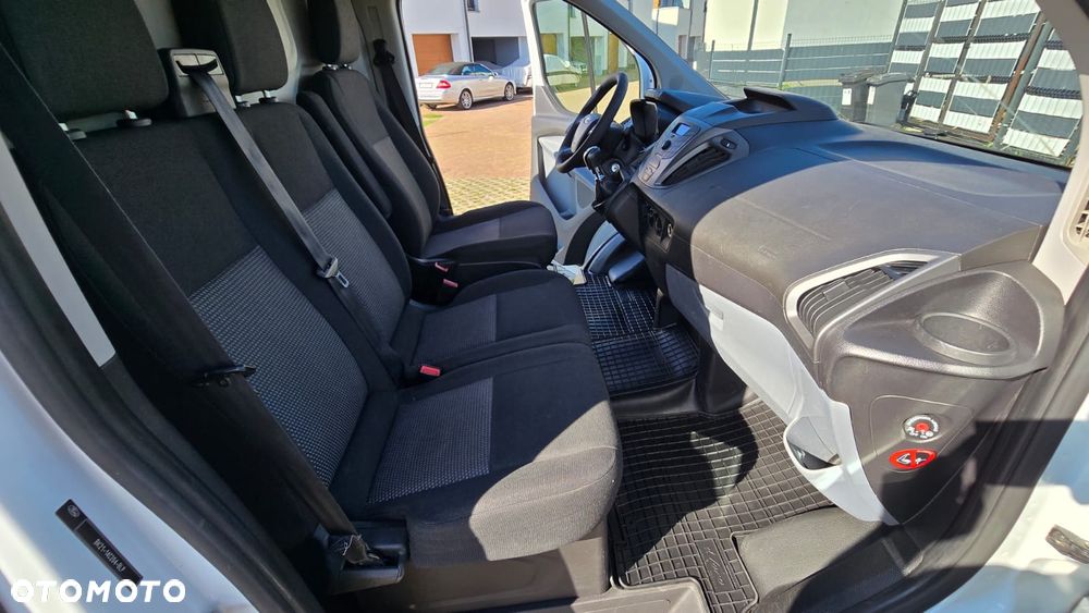 Ford Transit Custom - 16