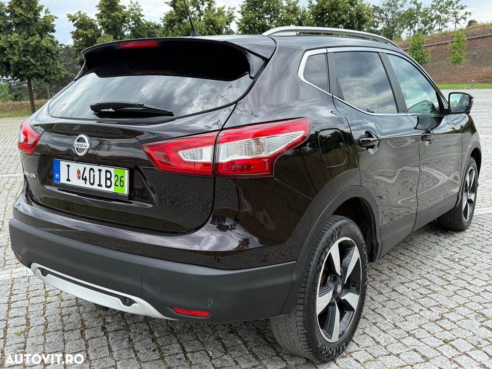 Nissan Qashqai 1.6 DCI ALL-MODE 4x4i TEKNA+ - 10