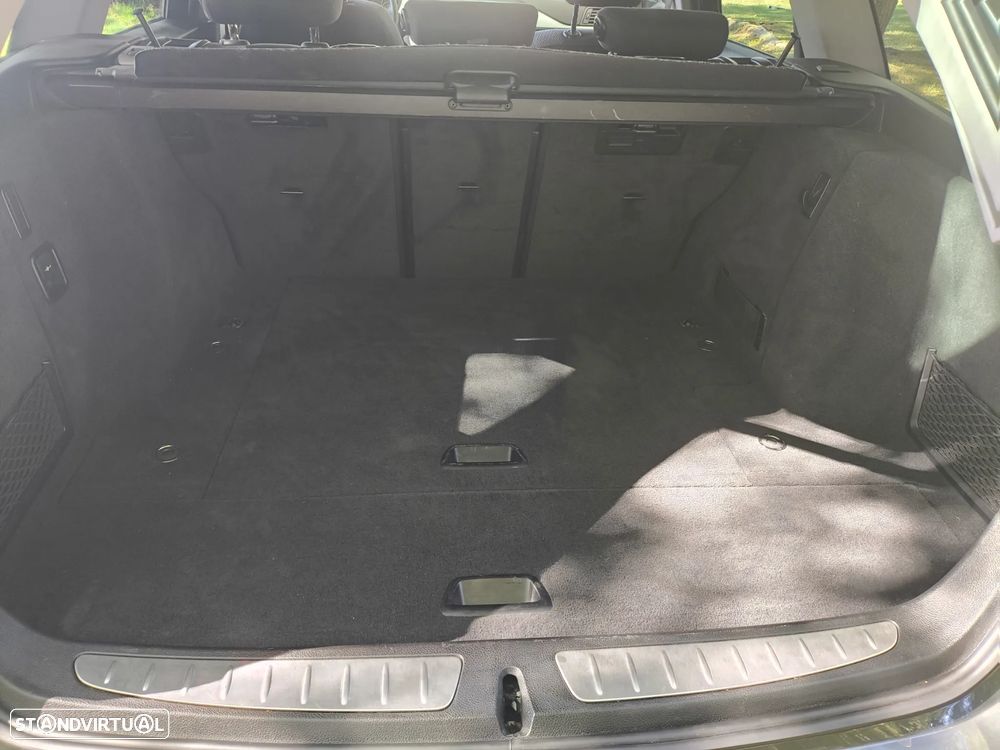 BMW 316 d Luxury Line - 12