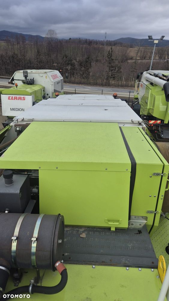 Claas Tucano 340 - 18