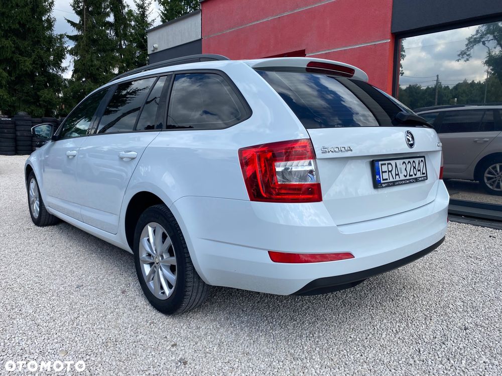 Skoda Octavia 1.6 TDI Ambition - 2