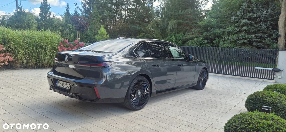 BMW Seria 7 - 19