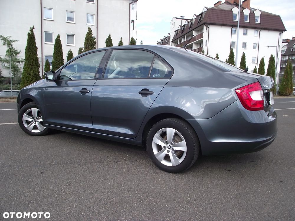 Skoda RAPID 1.2 TSI Ambition - 11