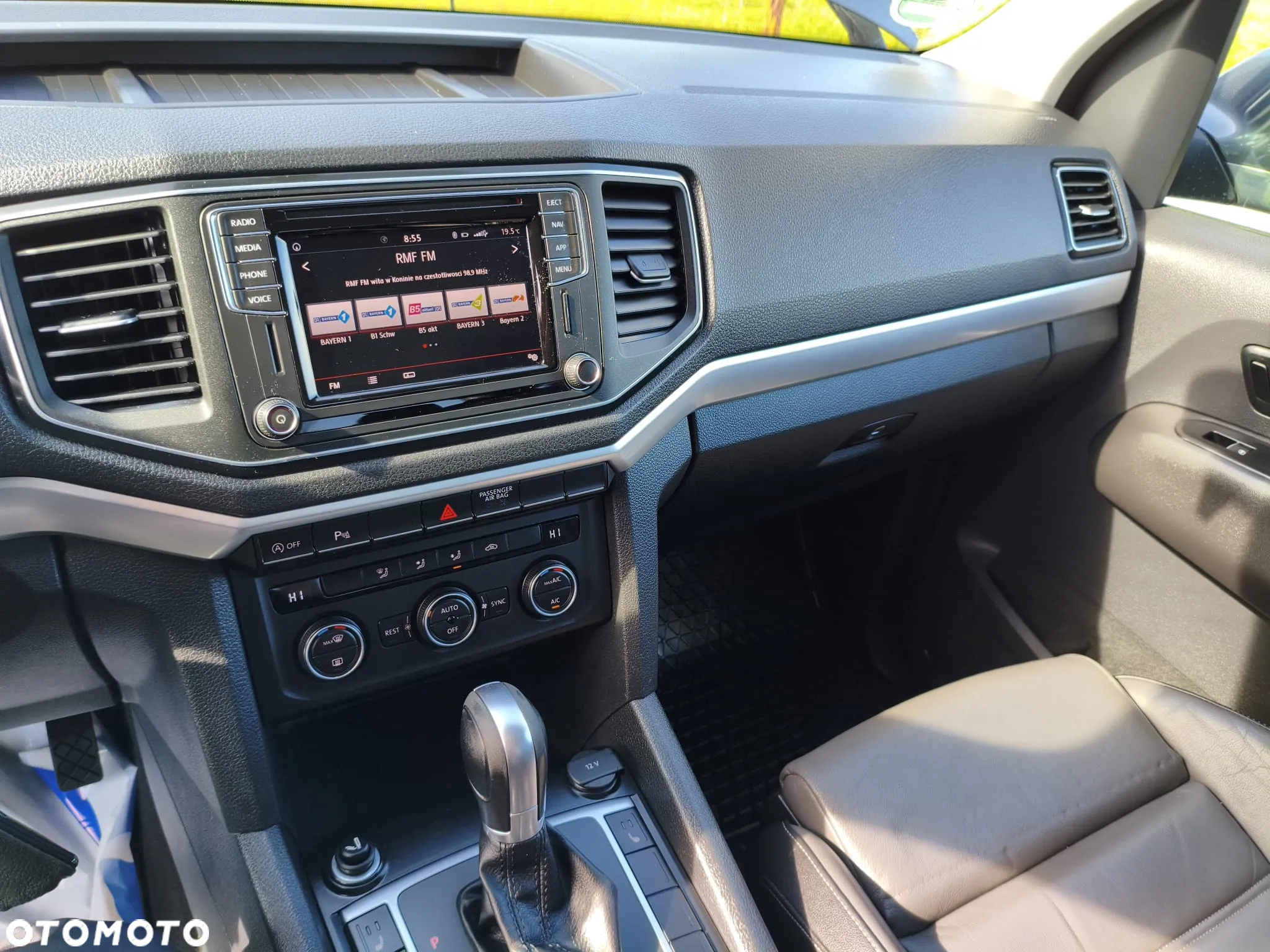 Volkswagen Amarok 3.0 V6 TDI 4Mot Highline - 15