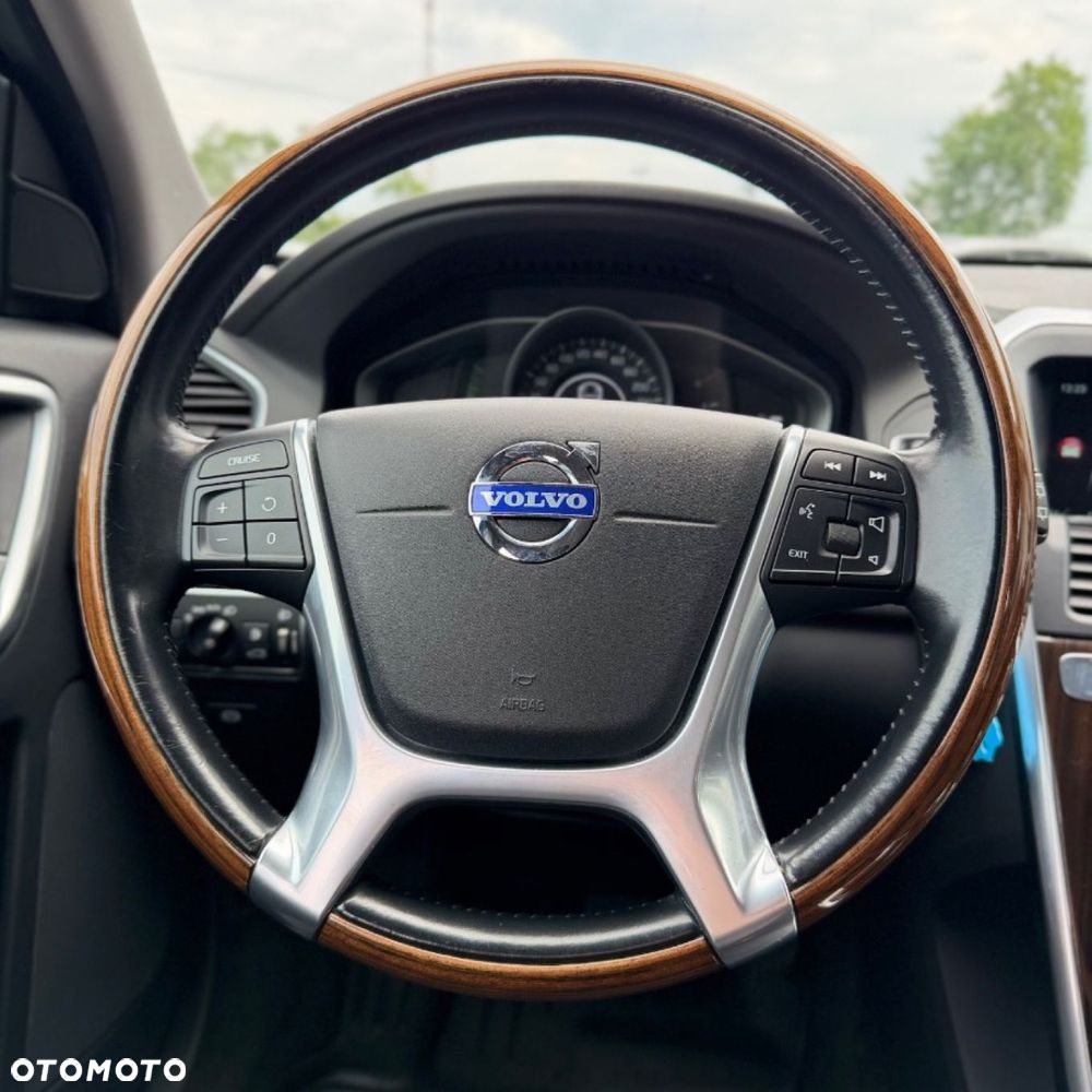 Volvo XC 60 - 20