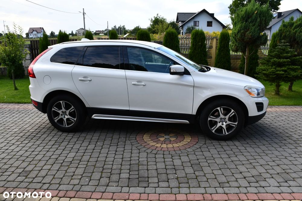 Volvo XC 60 - 10
