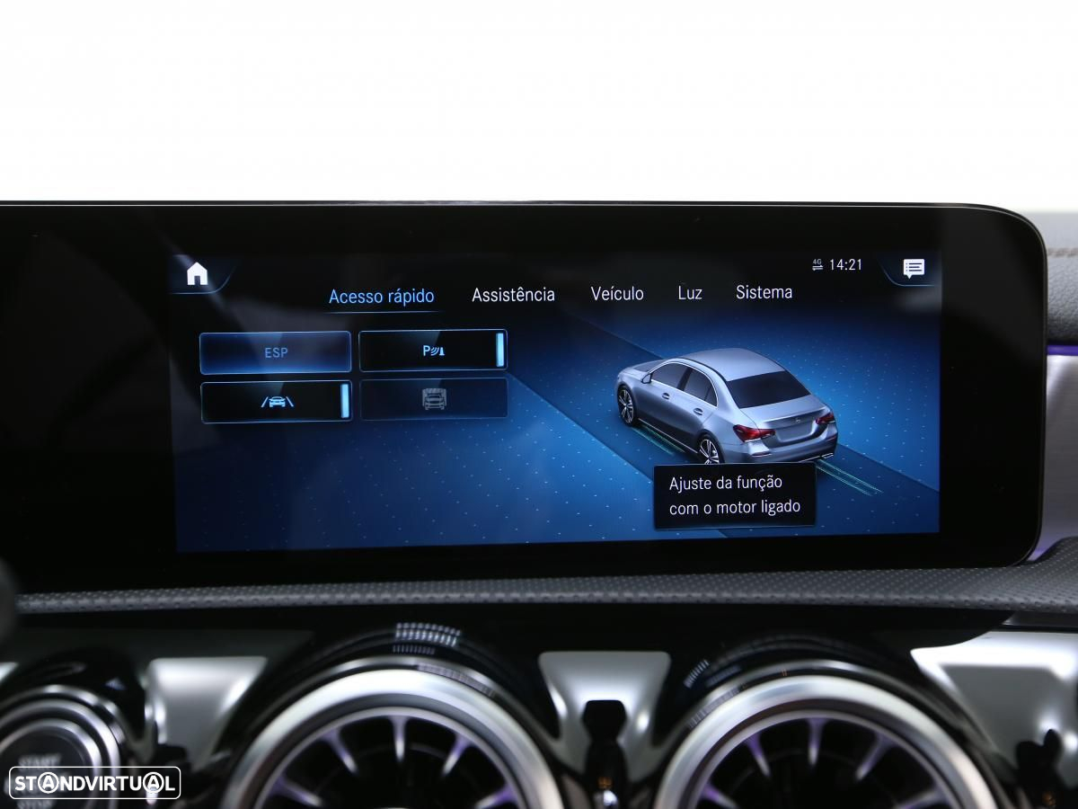 Mercedes-Benz A 250 Limousine e AMG Line - 27