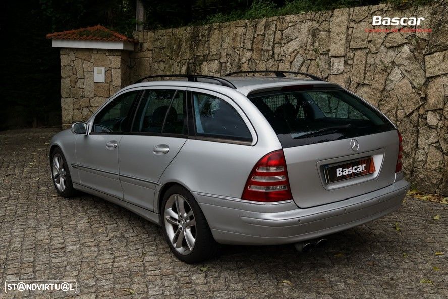 Mercedes-Benz C 220 - 4