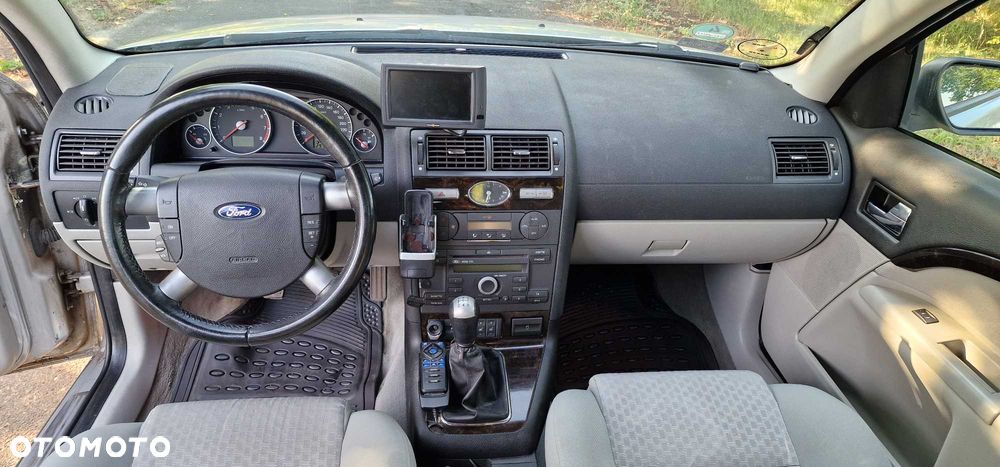 Ford Mondeo - 6