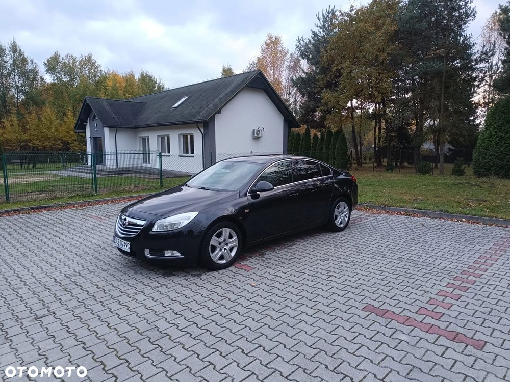 Opel Insignia - 11
