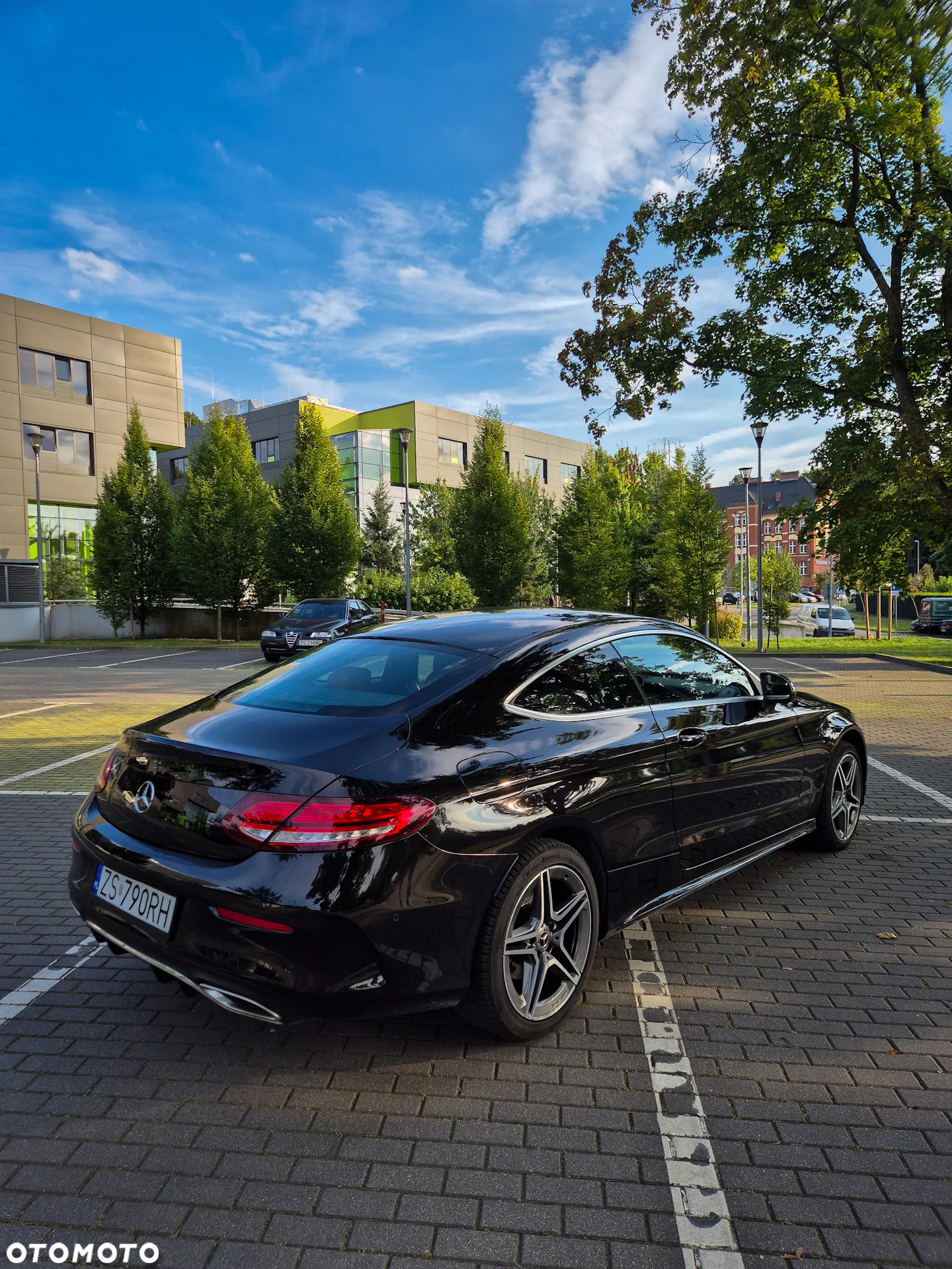 Mercedes-Benz Klasa C 180 Coupe 9G-TRONIC AMG Line - 5