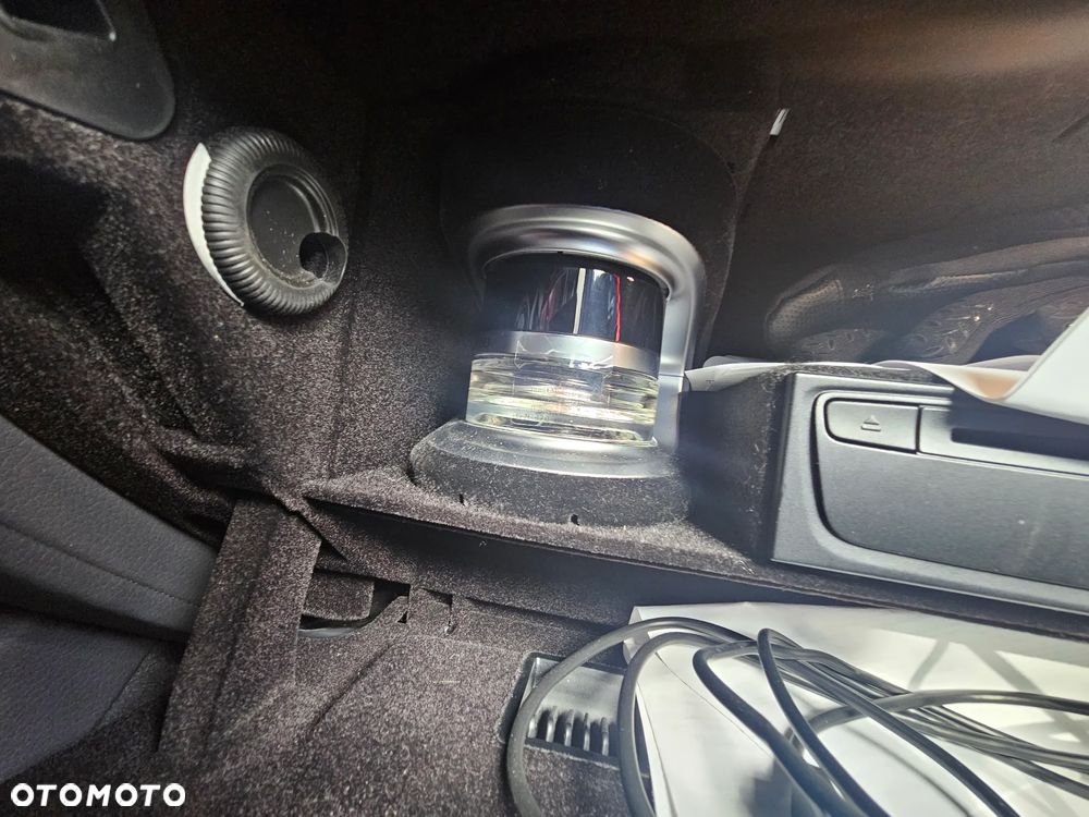 Mercedes-Benz Klasa S 400 d 4-Matic L 9G-TRONIC - 22