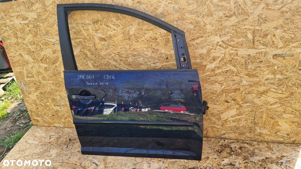 VW TOURAN 03-10  DRZWI PRZÓD PRAWY PRAWA KOD LAK. LD5Q - 1