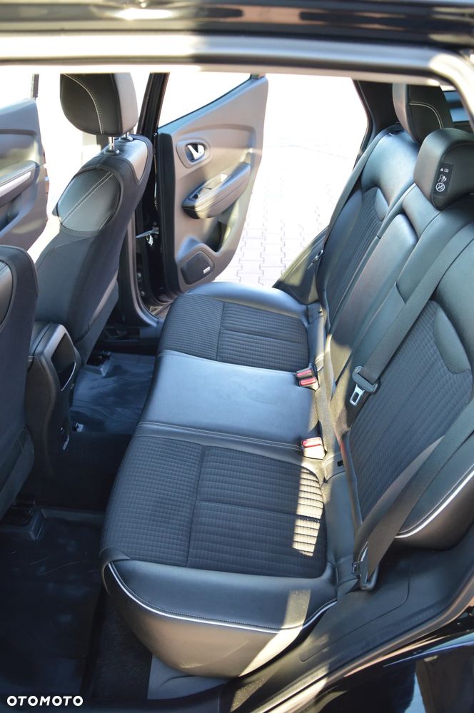 Renault Kadjar 1.6 dCi Energy Bose 4x4 - 20