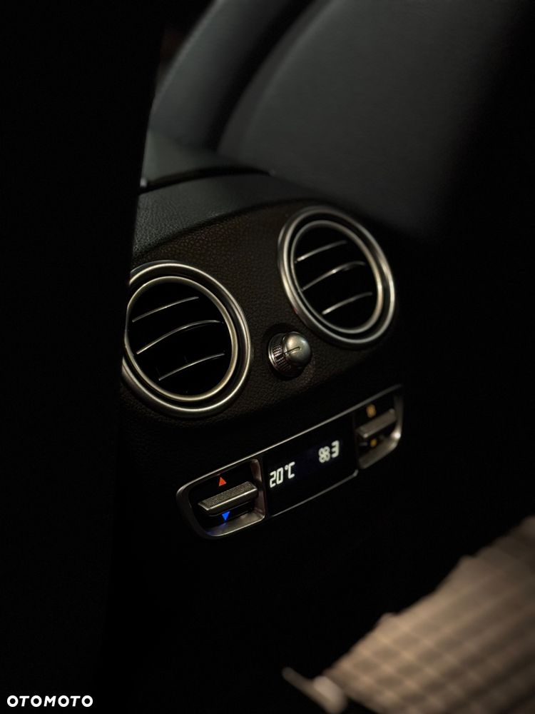Mercedes-Benz GLC - 17