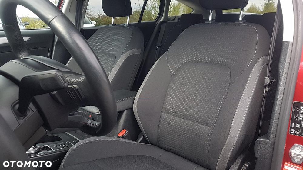 Ford Focus 1.0 EcoBoost Titanium Business - 19