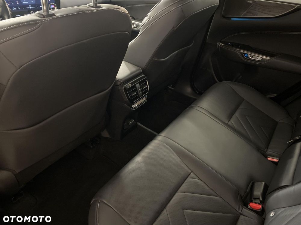 Lexus NX 350h Omotenashi AWD - 11