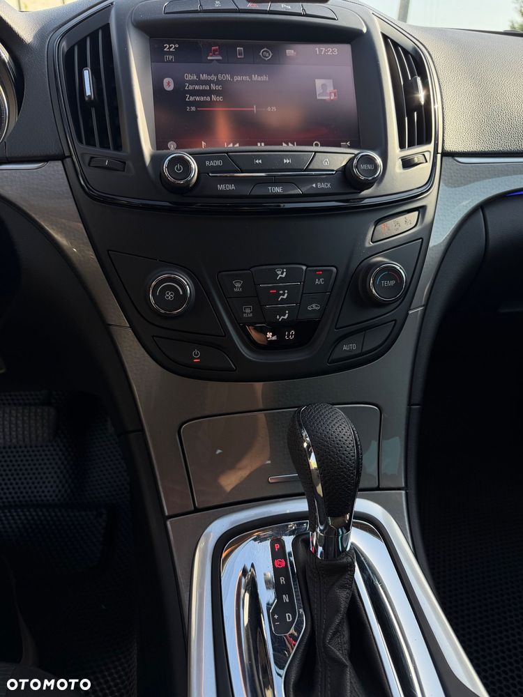 Opel Insignia 1.6 CDTI - 19