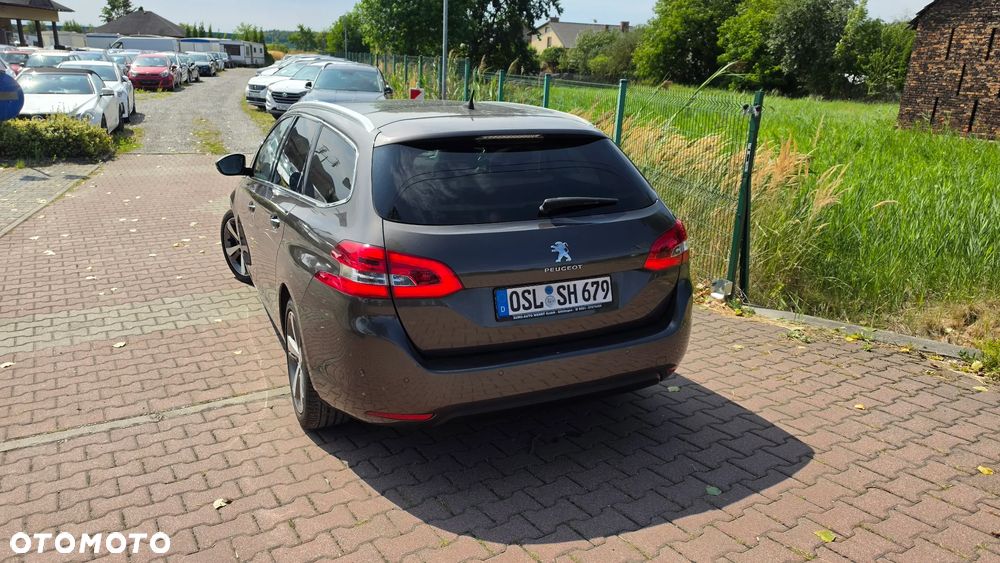 Peugeot 308 BlueHDi FAP 150 Stop & Start Allure - 22