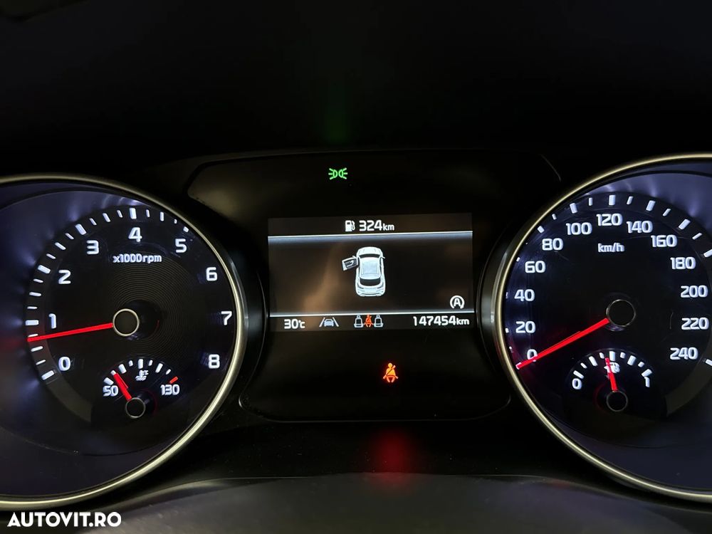 Kia XCeed - 11