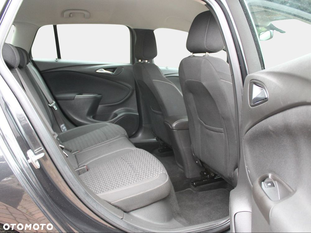 Opel Astra 1.6 CDTI Elite - 38