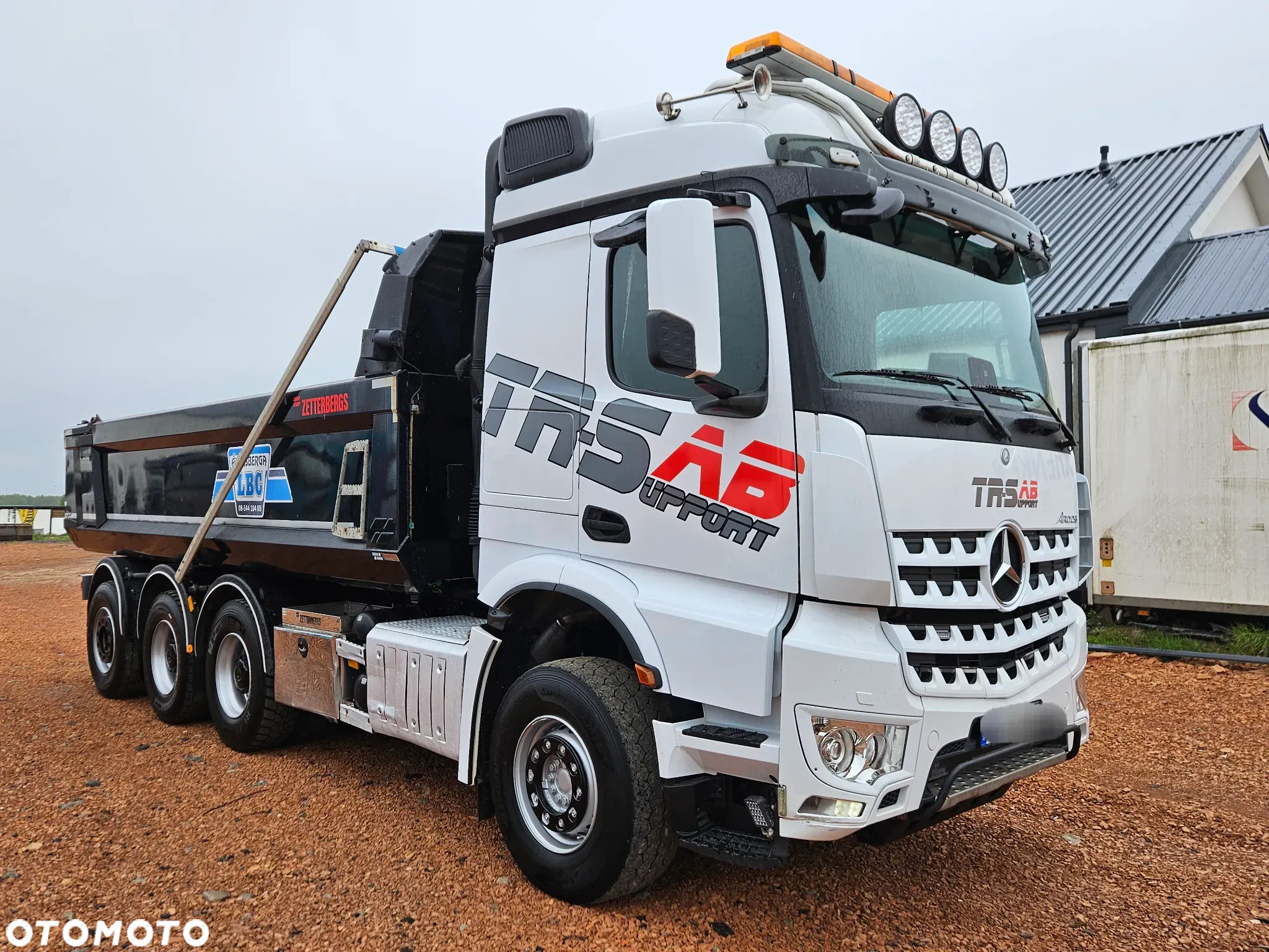 Mercedes-Benz Arocs - 6