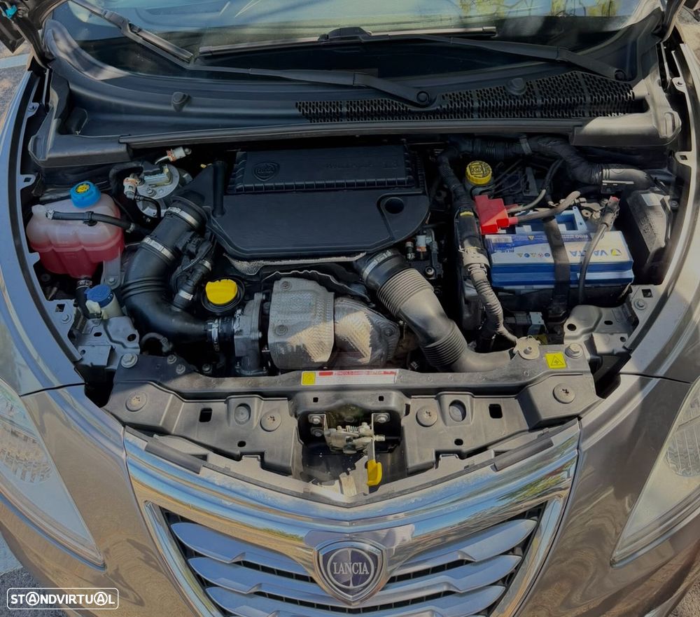 Lancia Ypsilon 1.3 M-jet S&S Platinum - 6