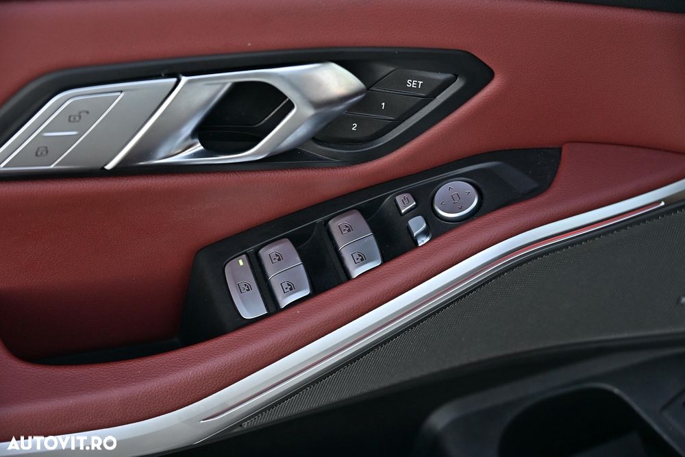 BMW Seria 3 330i xDrive Aut. M Sport - 17