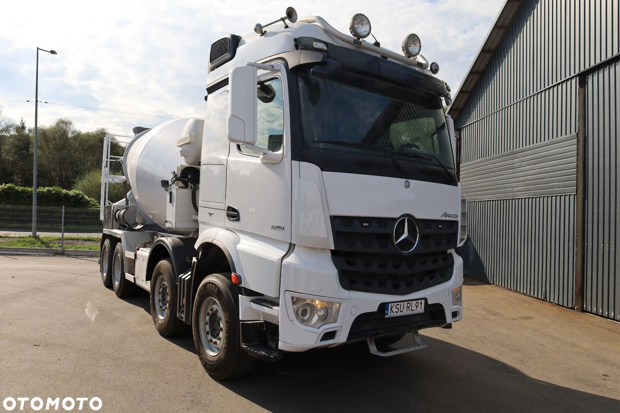 Mercedes-Benz AROCS - 19