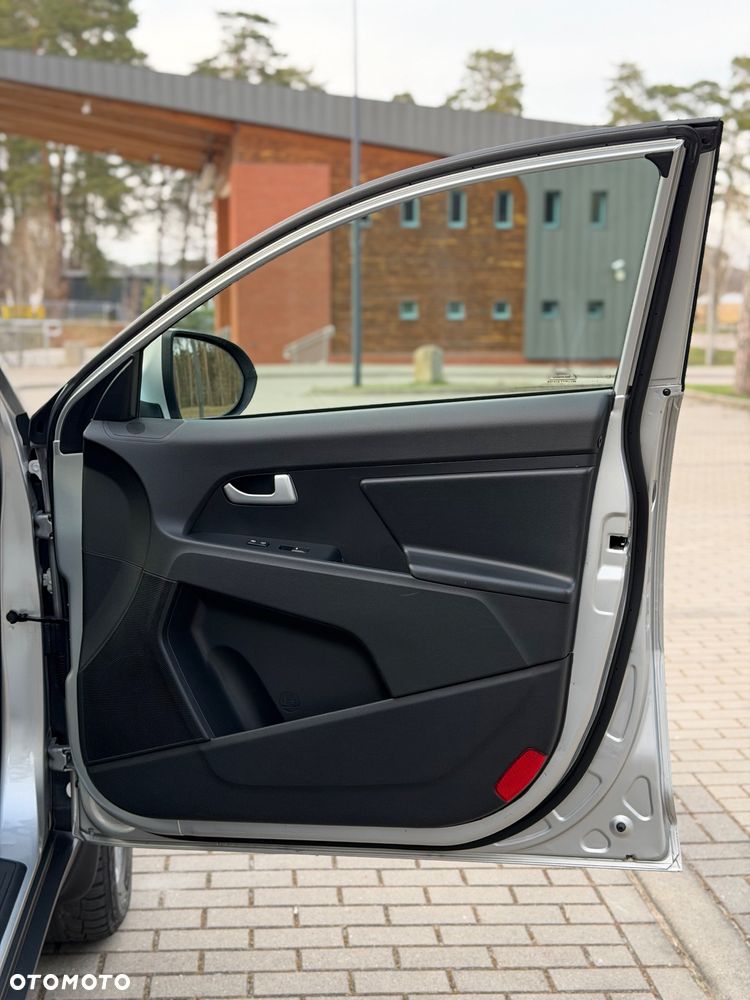 Kia Sportage 1.7 CRDI 2WD Attract - 19