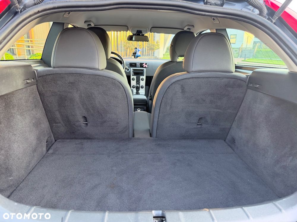 Volvo C30 1.6D Momentum - 9