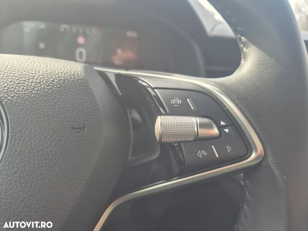 Skoda Kamiq 1.0 TSI Selection - 17