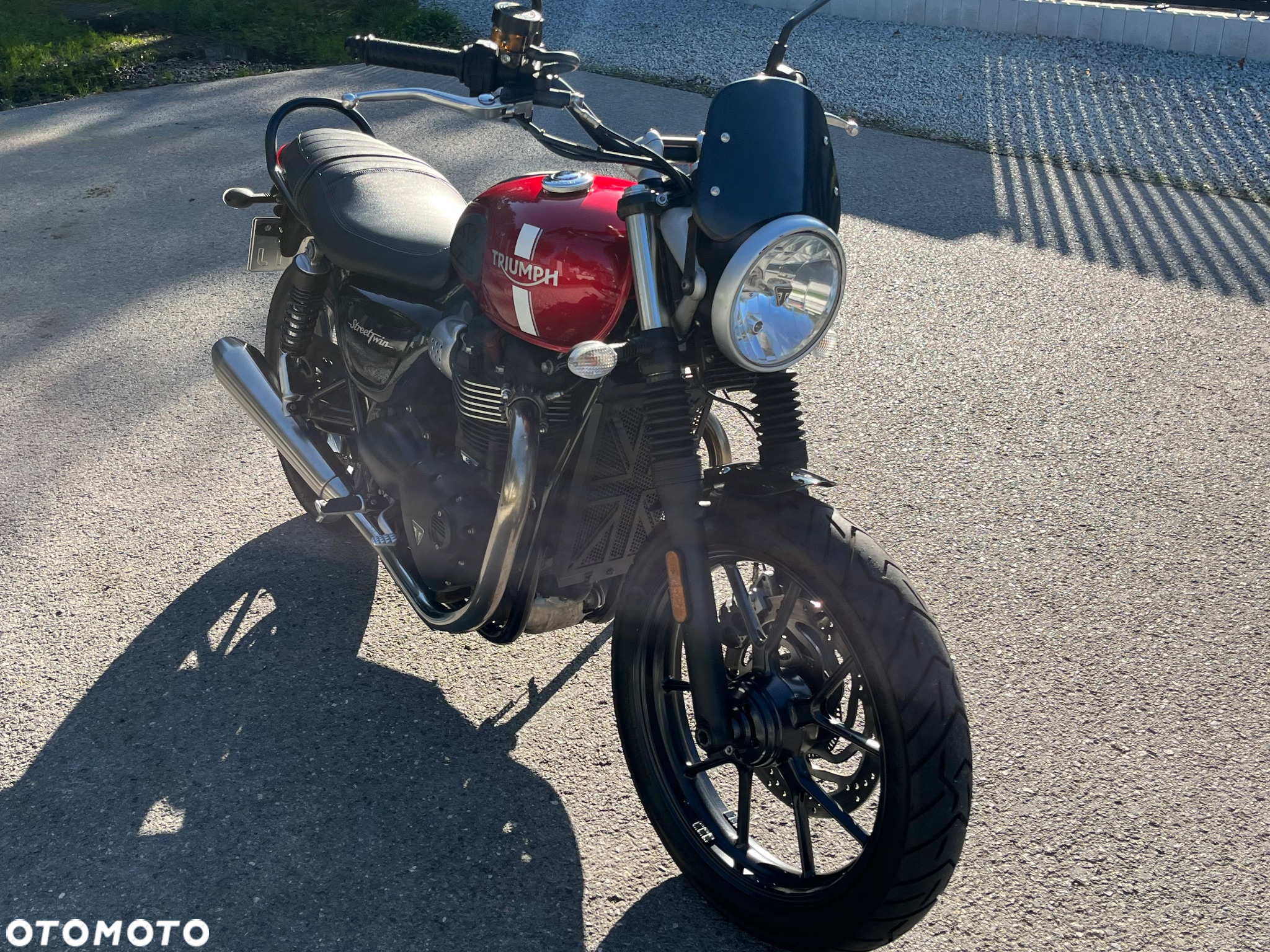 Triumph Street Twin - 5