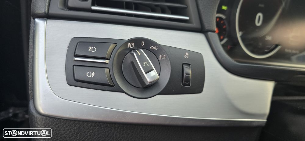 BMW 520 d Pack M Auto - 19