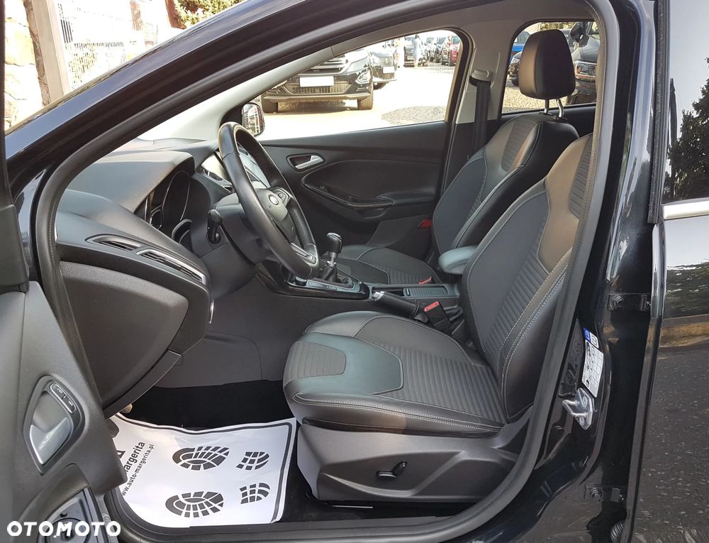 Ford Focus 1.6 TDCi DPF Titanium - 10