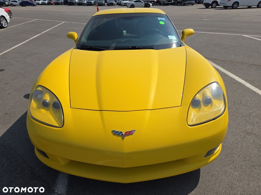 Chevrolet Corvette - 2