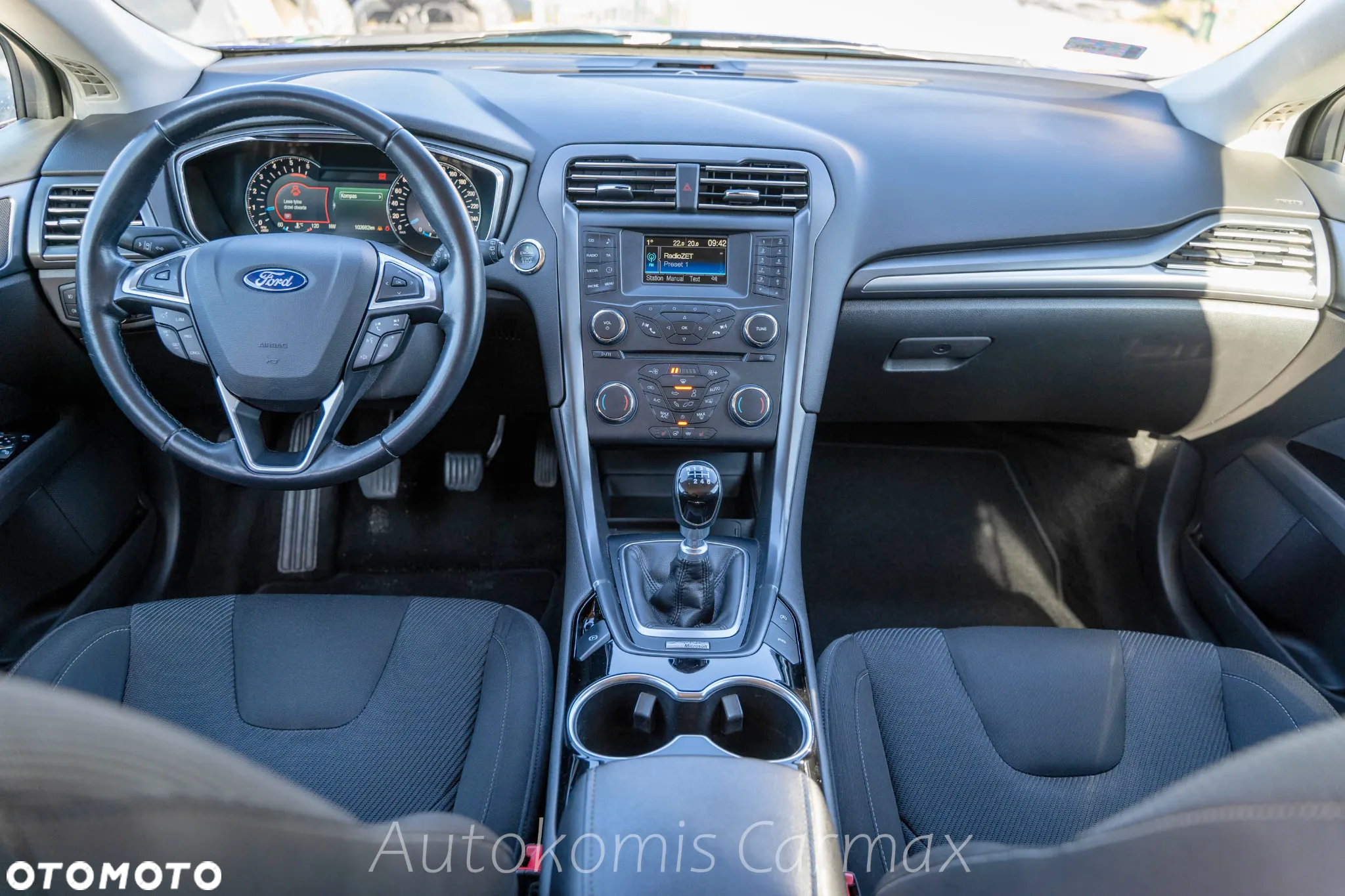 Ford Mondeo 2.0 EcoBlue Titanium - 13