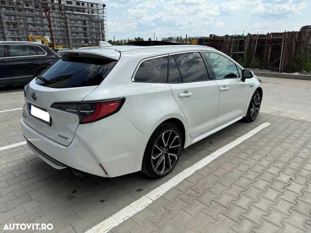 Toyota Corolla 2.0 HSD Exclusive Plus GR Sport Bi-Tone - 5